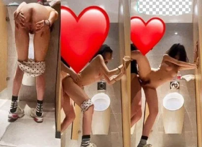 Em chịch em người yêu trong WC